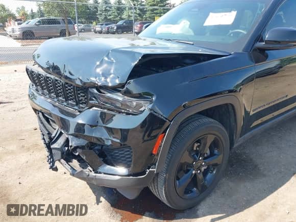 2023 Jeep Grand Cherokee Altitude с VIN 1C4RJHAG6PC595296, выставлен на аукционе IAAI как лот 42682729 с пробегом 30 622 миль миль и . История ставок и продаж доступна на DreamBid. Изображение 6.