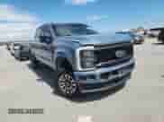 2023 Ford F-250 XL z VIN 1FT8W2BT1PED81116, wystawiony jako Copart lot #72074935 z przebiegiem 54 875 mil mil oraz Czysty tytuł • Clean title. Historia ofert i sprzedaży dostępna na DreamBid. Obrazek 4.