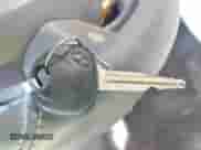 2005 Hyundai Accent GLS z VIN KMHCG45C65U607423, wystawiony jako IAAI lot #42142929 z przebiegiem 181 516 mil mil oraz . Historia ofert i sprzedaży dostępna na DreamBid. Obrazek 11.