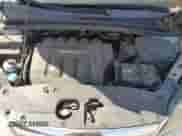 2005 Honda Odyssey EX z VIN 5FNRL38405B418106, wystawiony jako Copart lot #69424465 z przebiegiem 186 798 mil mil oraz Szkoda całkowita • Salvage title. Historia ofert i sprzedaży dostępna na DreamBid. Obrazek 12.