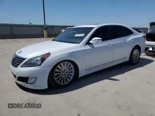 2016 Hyundai Equus Signature with VIN KMHGH4JH8GU106293, listed as a Copart auction lot 52487525 with 121,696 mi miles and Salvage title. Bid and sale history available at DreamBid. Image 1.