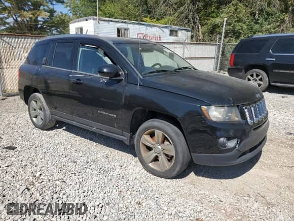 2014 Jeep Compass Latitude с VIN 1C4NJCEB9ED574918, выставлен на аукционе Copart как лот 72080355 с пробегом 177 971 миль миль и Чистый • Clean title. История ставок и продаж доступна на DreamBid. Изображение 4.