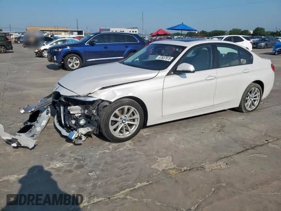 2017 BMW 3 Series 320i with VIN WBA8E1G5XHNU12725, listed as a Copart auction lot 67637975 with 59,563 mi miles and Salvage title. Bid and sale history available at DreamBid. Image 1.
