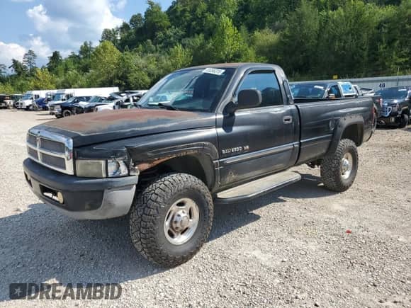 2001 Dodge 2500 с VIN 3B7KF26Z01M296161, выставлен на аукционе Copart как лот 69056315 с пробегом 153 337 миль миль и Списание • Salvage title. История ставок и продаж доступна на DreamBid. Изображение 1.