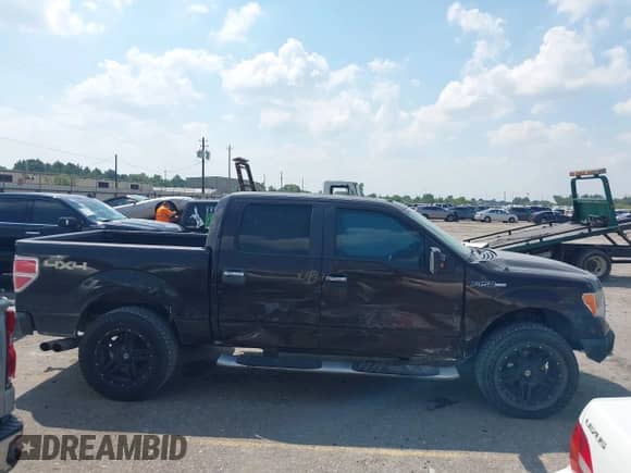 2013 Ford F-150 XL с VIN 1FTFW1EFXDKF47346, выставлен на аукционе IAAI как лот 43189097 с пробегом 240 516 миль миль и . История ставок и продаж доступна на DreamBid. Изображение 13.