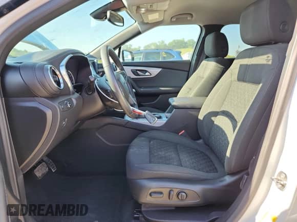 2022 Chevrolet Blazer LT с VIN 3GNKBHR48NS139517, выставлен на аукционе Copart как лот 63408135 с пробегом 72 341 миль миль и Списание • Salvage title. История ставок и продаж доступна на DreamBid. Изображение 7.