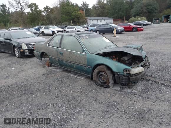 1992 Honda Accord с VIN 1HGCB7179NA010122, выставлен на аукционе IAAI как лот 43541279 с пробегом 233 556 миль миль и . История ставок и продаж доступна на DreamBid. Изображение 1.