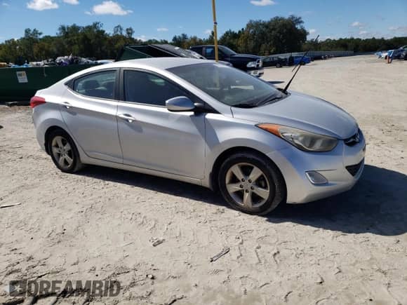 2013 Hyundai Elantra GLS с VIN KMHDH4AEXDU957385, выставлен на аукционе Copart как лот 90523485 с пробегом 249 802 миль миль и Чистый • Clean title. История ставок и продаж доступна на DreamBid. Изображение 4.