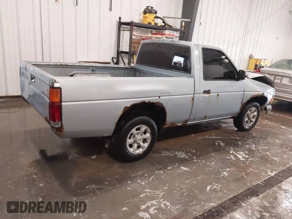 1990 Nissan Frontier с VIN 1N6SD11S7LC401368, выставлен на аукционе IAAI как лот 42300878 с пробегом 169 592 миль миль и . История ставок и продаж доступна на DreamBid. Изображение 4.