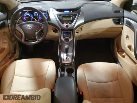 2013 Hyundai Elantra GLS z VIN KMHDH4AE6DU485962, wystawiony jako Copart lot #84523085 z przebiegiem 89 595 mil mil oraz Szkoda całkowita • Salvage title. Historia ofert i sprzedaży dostępna na DreamBid. Obrazek 8.