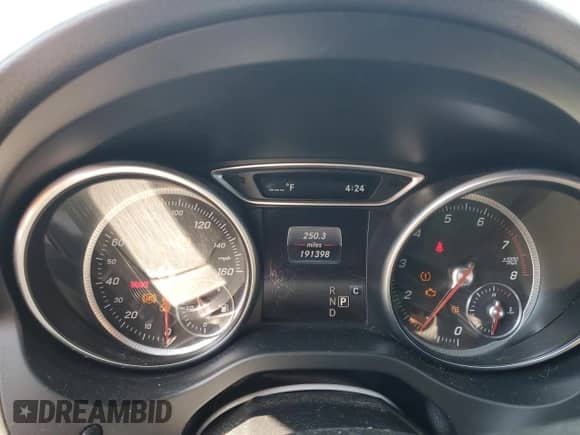 2017 Mercedes-Benz CLA 250 с VIN WDDSJ4EB0HN428159, выставлен на аукционе Copart как лот 68952415 с пробегом 191 398 миль миль и Списание • Salvage title. История ставок и продаж доступна на DreamBid. Изображение 9.