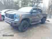 2021 Toyota Tundra SR5 z VIN 5TFDY5F19MX015729, wystawiony jako IAAI lot #41694978 z przebiegiem 72 283 mil mil oraz . Historia ofert i sprzedaży dostępna na DreamBid. Obrazek 2.