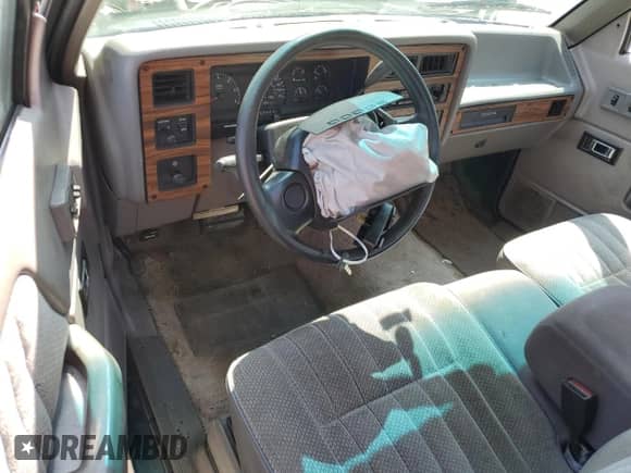 1995 Dodge Dakota с VIN 1B7GL23Y9SS177365, выставлен на аукционе Copart как лот 68956734 с пробегом 210 499 миль миль и Списание • Salvage title. История ставок и продаж доступна на DreamBid. Изображение 8.