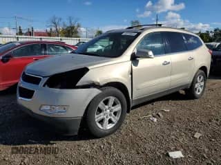 2010 Chevrolet Traverse 1LT с VIN 1GNLVFED6AS137549, выставлен на аукционе Copart как лот 82239605 с пробегом 135 401 миль миль и Чистый • Clean title. История ставок и продаж доступна на DreamBid. Изображение 1.