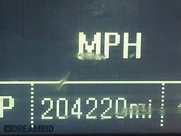 2017 Chevrolet Silverado 2500HD Work Truck z VIN 1GC1KUEG7HF226685, wystawiony jako IAAI lot #42839054 z przebiegiem 204 220 mil mil oraz . Historia ofert i sprzedaży dostępna na DreamBid. Obrazek 15.