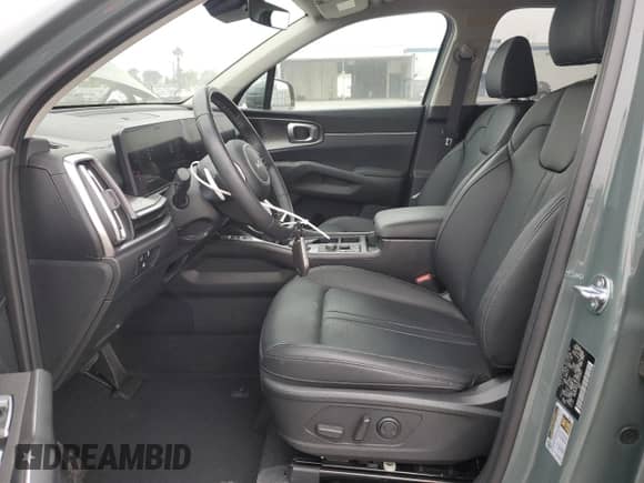 2025 Kia Sorento EX with VIN KNDRJDJHXS5323865, listed as a Copart auction lot 57111505 with 3,343 mi miles and Salvage title. Bid and sale history available at DreamBid. Image 7.