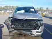 2022 Ram 1500 Big Horn z VIN 1C6RREBG4NN190651, wystawiony jako IAAI lot #41325932 z przebiegiem 31 856 mil mil oraz . Historia ofert i sprzedaży dostępna na DreamBid. Obrazek 6.