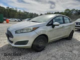 2016 Ford Fiesta S with VIN 3FADP4AJ1GM104991, listed as a Copart auction lot 82201495 with 220,600 mi miles and Clean title. Bid and sale history available at DreamBid. Image 1.
