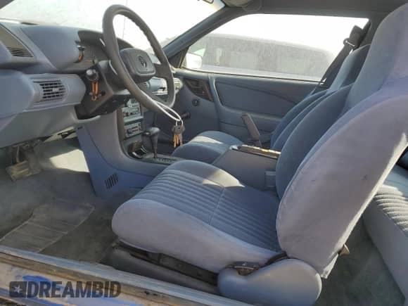 1994 Chevrolet Cavalier с VIN 3G1JC11T5RS821877, выставлен на аукционе Copart как лот 71413495 с пробегом 103 534 миль миль и Чистый • Clean title. История ставок и продаж доступна на DreamBid. Изображение 7.