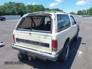 1989 Chevrolet Blazer с VIN 1GNCS18Z7K8189161, выставлен на аукционе IAAI как лот 42336621 с пробегом 23 187 миль миль и . История ставок и продаж доступна на DreamBid. Изображение 4.