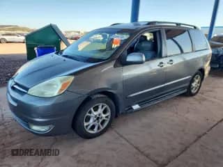 2004 Toyota Sienna XLE z VIN 5TDZA22C94S090436, wystawiony jako Copart lot #82654735 z przebiegiem 250 511 mil mil oraz Czysty tytuł • Clean title. Historia ofert i sprzedaży dostępna na DreamBid. Obrazek 1.