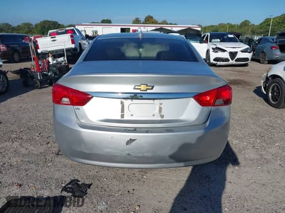 2016 Chevrolet Impala LT with VIN 2G1115S38G9186997, listed as a IAAI auction lot 43350747 with 192,693 mi miles and . Bid and sale history available at DreamBid. Image 16.