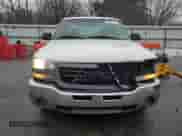 2007 GMC Sierra 1500 Work Truck z VIN 1GTEC19X77Z102050, wystawiony jako Copart lot #83354774 z przebiegiem 146 211 mil mil oraz Szkoda całkowita • Salvage title. Historia ofert i sprzedaży dostępna na DreamBid. Obrazek 5.