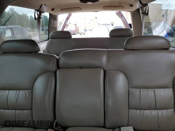 1999 Chevrolet Suburban с VIN 3GNEC16R9XG186868, выставлен на аукционе Copart как лот 67145805 с пробегом 296 144 миль миль и Списание • Salvage title. История ставок и продаж доступна на DreamBid. Изображение 10.