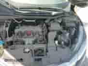 2019 Honda HR-V LX z VIN 3CZRU6H37KG712513, wystawiony jako Copart lot #70932495 z przebiegiem 29 965 mil mil oraz Nie do naprawy • Non repairable. Historia ofert i sprzedaży dostępna na DreamBid. Obrazek 16.