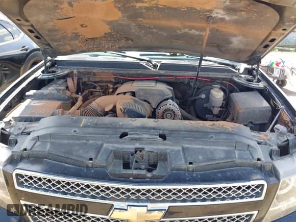 2008 Chevrolet Tahoe LTZ с VIN 1GNFK13068R272265, выставлен на аукционе IAAI как лот 42550105 с пробегом 290 339 миль миль и . История ставок и продаж доступна на DreamBid. Изображение 10.