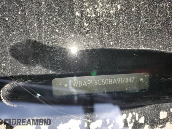 2011 BMW 3 Series 335i xDrive z VIN WBAPL5C50BA917847, wystawiony jako Copart lot #71070415 z przebiegiem 192 850 mil mil oraz Szkoda całkowita • Salvage title. Historia ofert i sprzedaży dostępna na DreamBid. Obrazek 13.