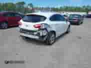 2017 Chevrolet Cruze Premier z VIN 3G1BF6SM8HS588110, wystawiony jako IAAI lot #42567710 z przebiegiem 116 173 mil mil oraz . Historia ofert i sprzedaży dostępna na DreamBid. Obrazek 4.