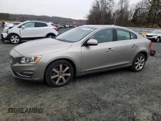 2016 Volvo S60 T5 Premier с VIN YV1612TK4G1397825, выставлен на аукционе Copart как лот 48427345 с пробегом 88 671 миль миль и Чистый • Clean title. История ставок и продаж доступна на DreamBid. Изображение 1.