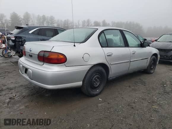 2005 Chevrolet Malibu Classic с VIN 1G1ND52FX5M123550, выставлен на аукционе Copart как лот 84900474 с пробегом 82 248 миль миль и Списание • Salvage title. История ставок и продаж доступна на DreamBid. Изображение 3.