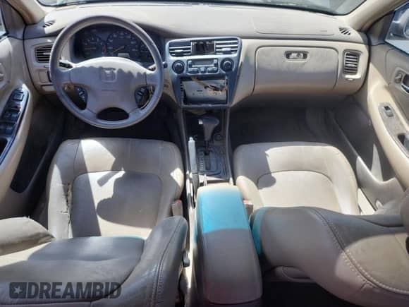 2000 Honda Accord EX z VIN 1HGCG1656YA042505, wystawiony jako Copart lot #67214465 z przebiegiem 195 525 mil mil oraz Szkoda całkowita • Salvage title. Historia ofert i sprzedaży dostępna na DreamBid. Obrazek 8.