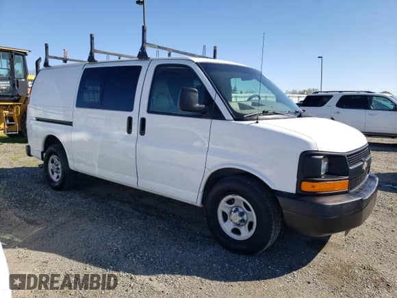 2008 Chevrolet Express Cargo с VIN 1GCFG15X881176155, выставлен на аукционе Copart как лот 48261515 с пробегом 174 558 миль миль и Чистый • Clean title. История ставок и продаж доступна на DreamBid. Изображение 4.