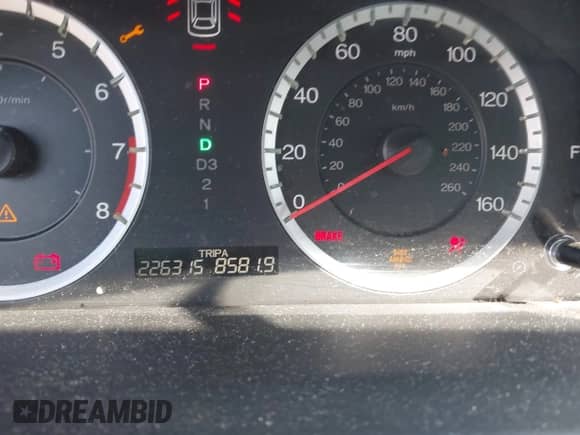 2008 Honda Accord LX с VIN 1HGCP26358A031130, выставлен на аукционе IAAI как лот 43050459 с пробегом 226 315 миль миль и . История ставок и продаж доступна на DreamBid. Изображение 15.