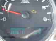 2010 Chevrolet Silverado 1500 LT z VIN 1GCSKSE31AZ119884, wystawiony jako IAAI lot #43543636 z przebiegiem 165 091 mil mil oraz . Historia ofert i sprzedaży dostępna na DreamBid. Obrazek 15.