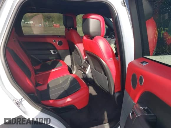 2022 Land Rover Range Rover Sport HST с VIN SALWS2RUXNA207365, выставлен на аукционе IAAI как лот 41952079 с пробегом 36 797 миль миль и . История ставок и продаж доступна на DreamBid. Изображение 8.