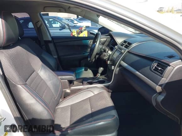 2017 Toyota Camry XLE с VIN 4T1BF1FK8HU306045, выставлен на аукционе IAAI как лот 43410023 с пробегом 155 235 миль миль и . История ставок и продаж доступна на DreamBid. Изображение 5.