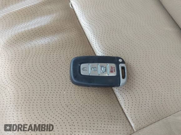 2013 Hyundai Elantra GLS with VIN 5NPDH4AE4DH417108, listed as a IAAI auction lot 42731744 with 185,440 mi miles and . Bid and sale history available at DreamBid. Image 11.