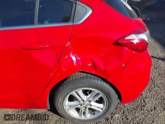 2017 Chevrolet Cruze LT с VIN 3G1BE6SM8HS516374, выставлен на аукционе IAAI как лот 43396574 с пробегом 106 585 миль миль и . История ставок и продаж доступна на DreamBid. Изображение 17.