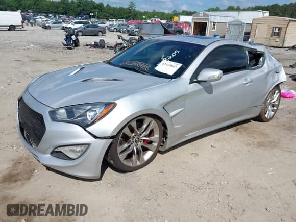2015 Hyundai Genesis Coupe 3.8L Base с VIN KMHHU6KJ2FU128205, выставлен на аукционе IAAI как лот 42449865 с пробегом 104 398 миль миль и . История ставок и продаж доступна на DreamBid. Изображение 2.