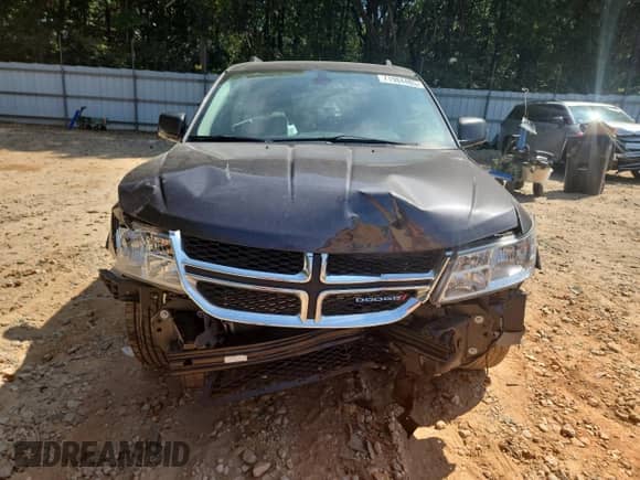 2019 Dodge Journey SE z VIN 3C4PDCBG6KT773060, wystawiony jako Copart lot #71984485 z przebiegiem 135 257 mil mil oraz Szkoda całkowita • Salvage title. Historia ofert i sprzedaży dostępna na DreamBid. Obrazek 5.