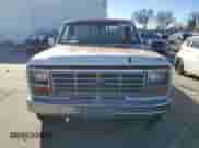 1985 Ford F-150 z VIN 1FTDF15YXFPA97115, wystawiony jako Copart lot #87000634 z przebiegiem 28 229 mil mil oraz Czysty tytuł • Clean title. Historia ofert i sprzedaży dostępna na DreamBid. Obrazek 5.