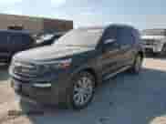 2020 Ford Explorer Limited z VIN 1FMSK8FH6LGB75648, wystawiony jako Copart lot #82588105 z przebiegiem 95 246 mil mil oraz Szkoda całkowita • Salvage title. Historia ofert i sprzedaży dostępna na DreamBid. Obrazek 1.
