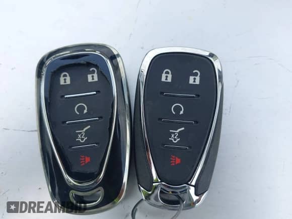 2023 Chevrolet Equinox RS with VIN 3GNAXWEG3PS193182, listed as a IAAI auction lot 42159374 with 31,035 mi miles and . Bid and sale history available at DreamBid. Image 11.