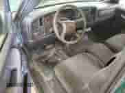 2000 Chevrolet Silverado 1500 with VIN 1GCEC14V9YE336558, listed as a Copart auction lot 48103205 with 265,858 mi miles and Clean title. Bid and sale history available at DreamBid. Image 8.