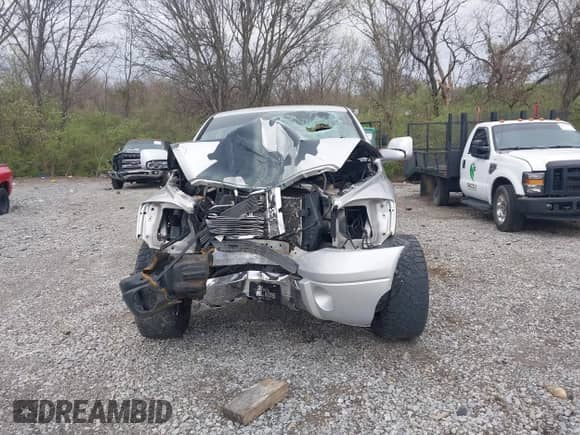 2006 Dodge 2500 SLT with VIN 3D7KS29C56G191520, listed as a IAAI auction lot 41823498 with 241,776 mi miles and . Bid and sale history available at DreamBid. Image 12.