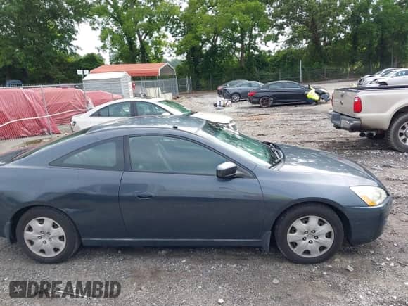 2004 Honda Accord LX z VIN 1HGCM82224A012912, wystawiony jako IAAI lot #42463413 z przebiegiem 255 738 mil mil oraz . Historia ofert i sprzedaży dostępna na DreamBid. Obrazek 13.